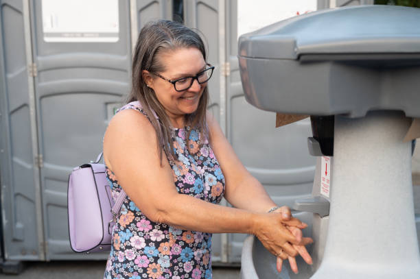 Best Portable toilet rental cost  in River Road, WA